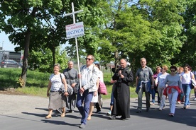 Pielgrzymi z Łęczycy zbliżają sie do celu wędrówki