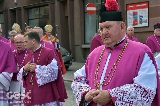 Odpust diecezjalny i 10. rocznica święceń bp. Adama Bałabucha