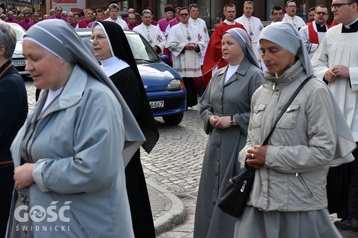 Odpust diecezjalny i 10. rocznica święceń bp. Adama Bałabucha