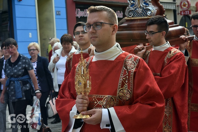 Odpust diecezjalny i 10. rocznica święceń bp. Adama Bałabucha