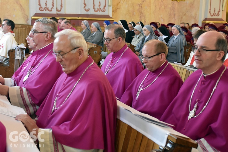 Odpust diecezjalny i 10. rocznica święceń bp. Adama Bałabucha