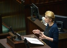 "Odchodzę z .N, ale nie odchodzę z polityki. Dzień dobry. I do przodu!"