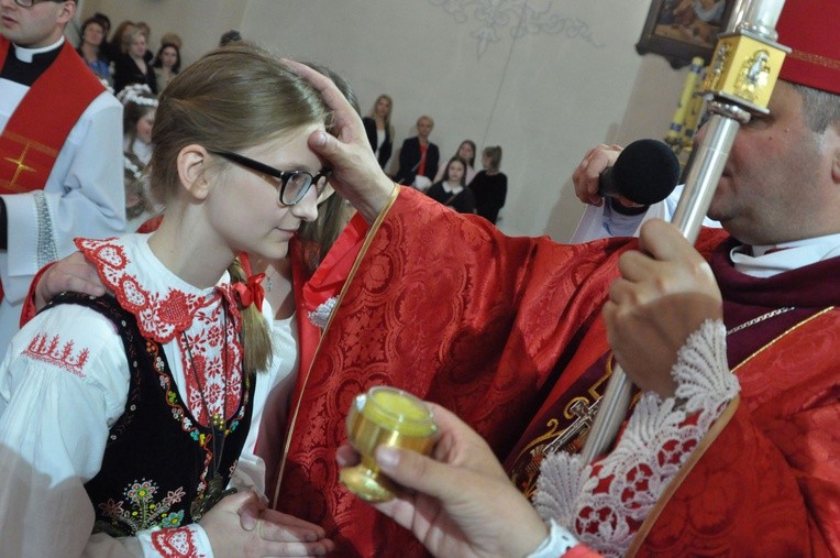 Bierzmowanie w Podegrodziu
