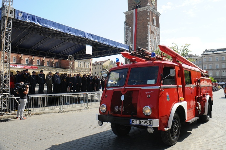 Małopolski Dzień Strażaka na Rynku Głównym 