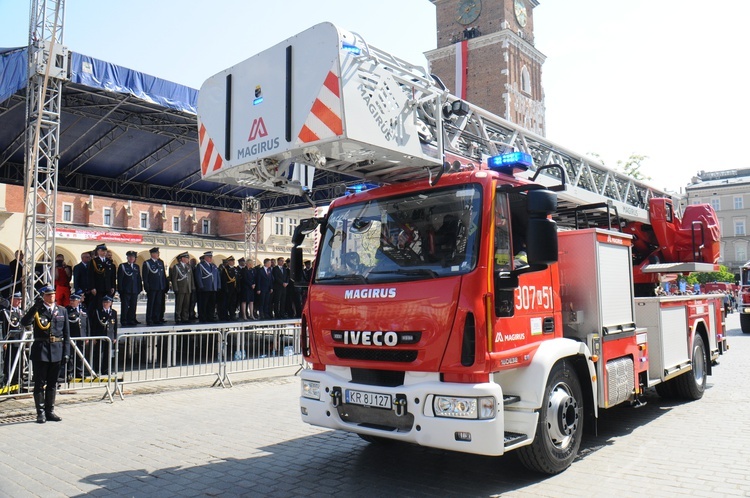 Małopolski Dzień Strażaka na Rynku Głównym 