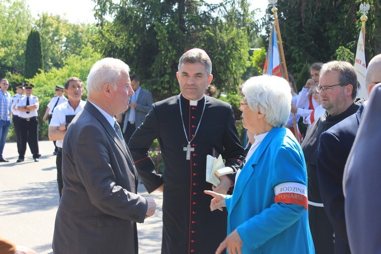 Odsłonięcie pomnika ponarskiego