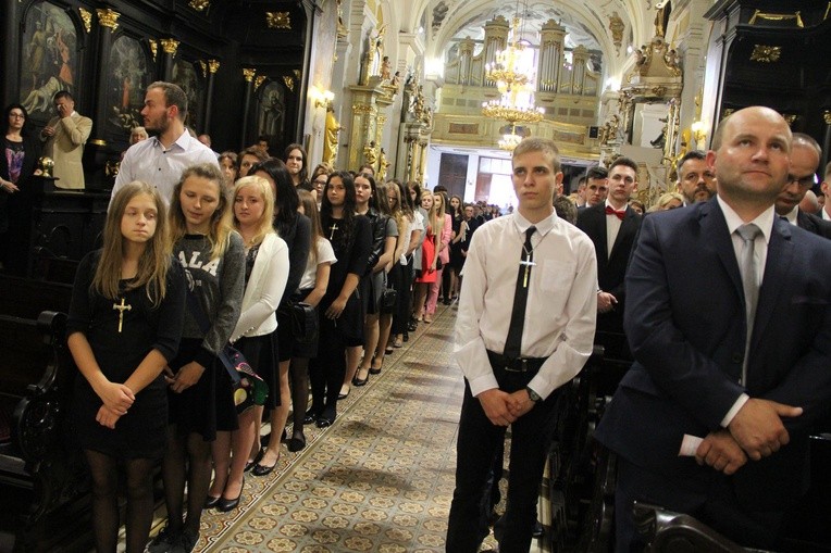 Bierzmowanie w bocheńskiej bazylice