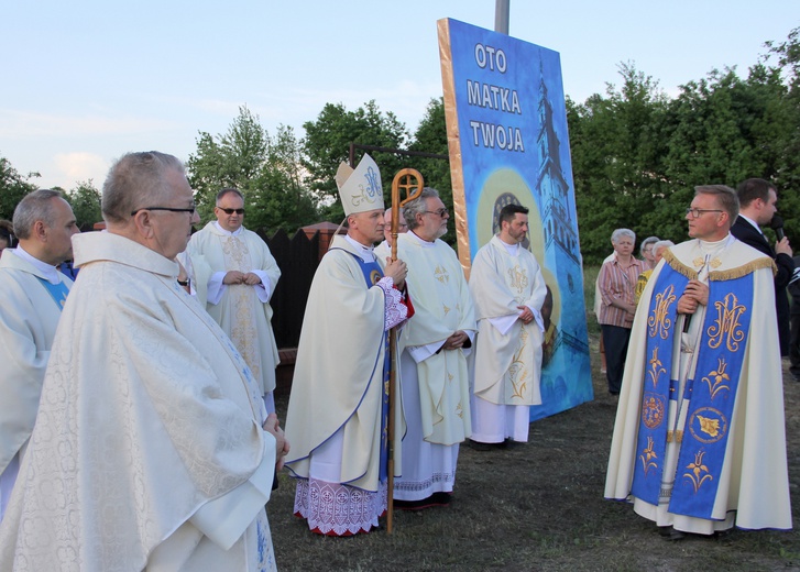 Maryja w gościnie w Miedzeszynie