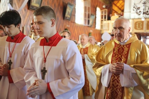 Poświęcenie kościoła i ołtarza w Żabnicy