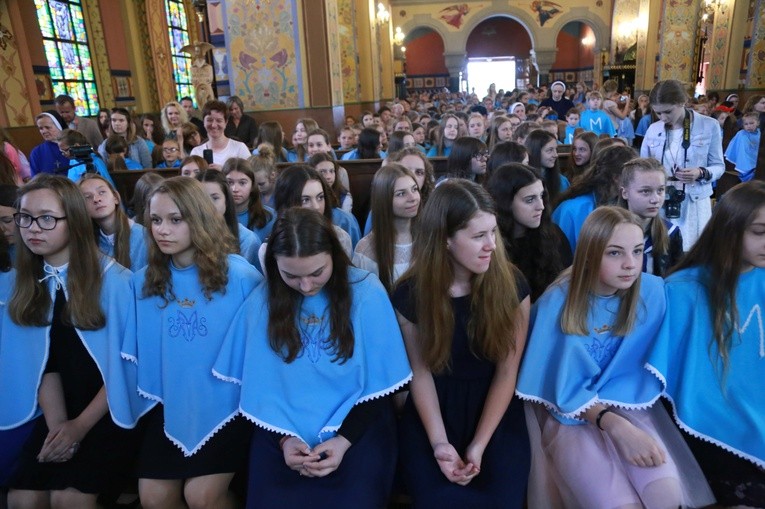 Pielgrzymka DSM do Chorzelowa