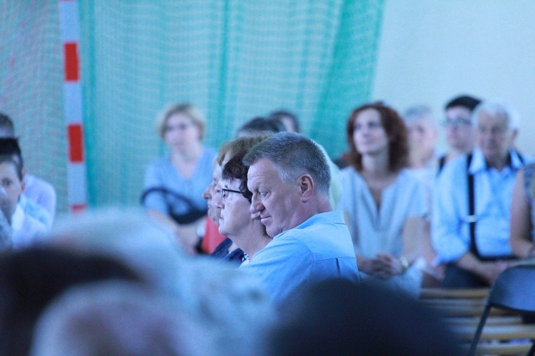 Sztandar św. Kingi w Książnicach