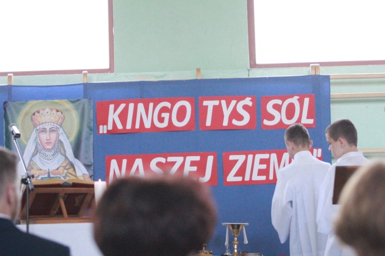 Sztandar św. Kingi w Książnicach