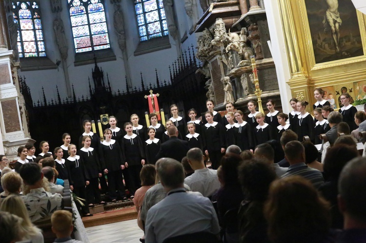 Puellae Orantees ze Schola Cantorum