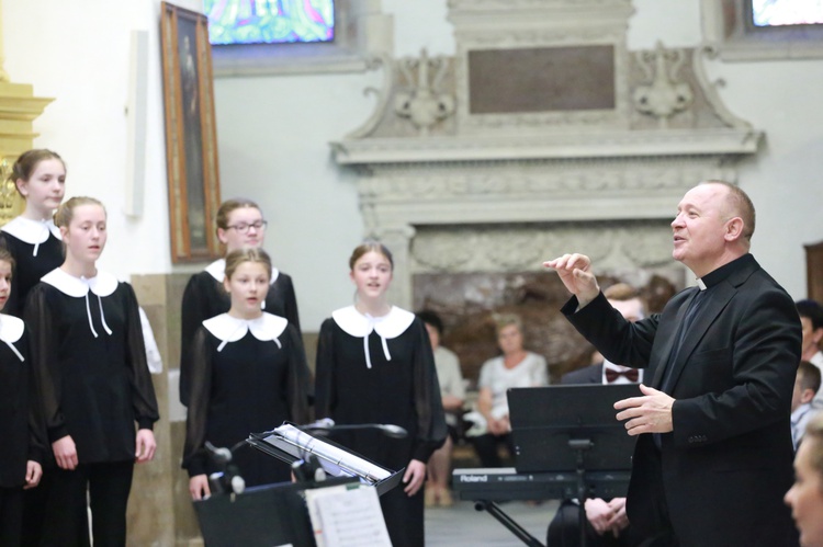 Puellae Orantees ze Schola Cantorum