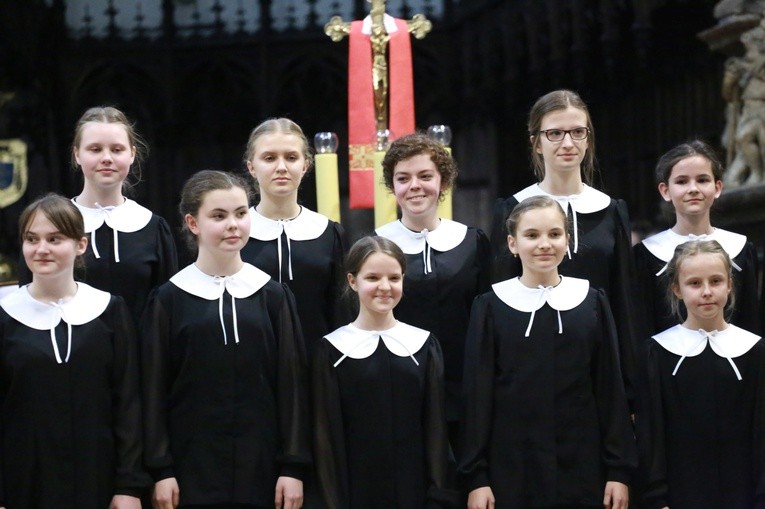 Puellae Orantees ze Schola Cantorum