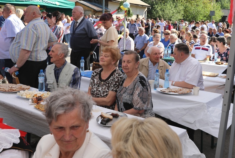 Festyn na 100-lecie parafii w Żabnicy