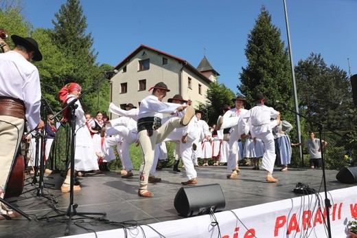 Festyn na 100-lecie parafii w Żabnicy