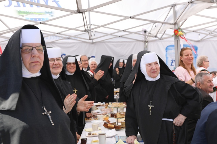 Festyn na 100-lecie parafii w Żabnicy