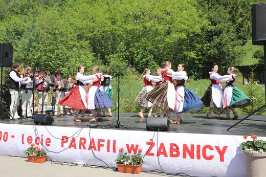 Festyn na 100-lecie parafii w Żabnicy