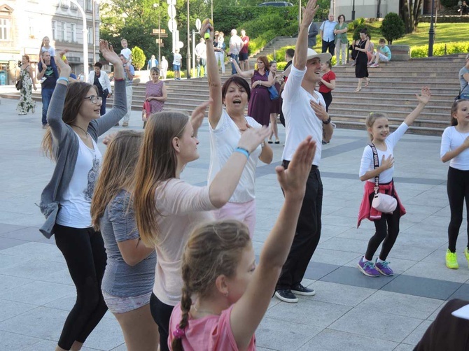 "Cała Polska tańczy dla JP2" - Bielsko-Biała 2018