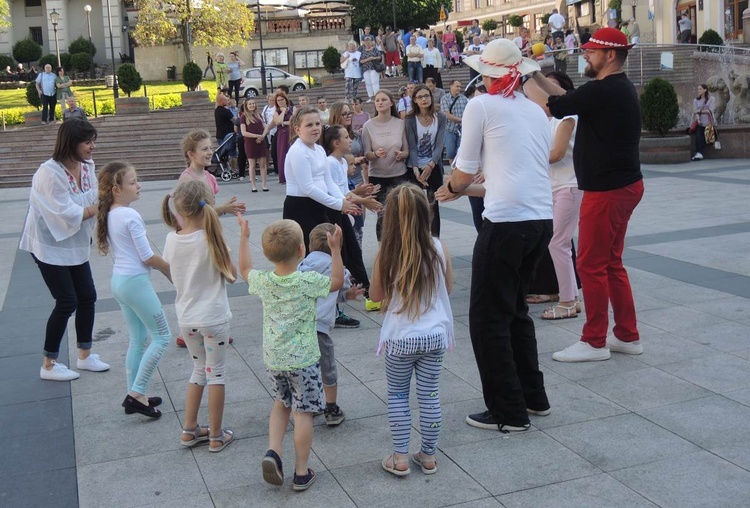 "Cała Polska tańczy dla JP2" - Bielsko-Biała 2018