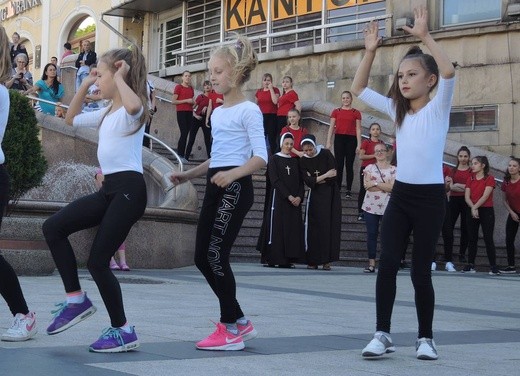 "Cała Polska tańczy dla JP2" - Bielsko-Biała 2018