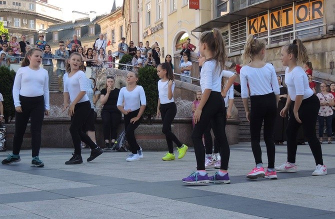 "Cała Polska tańczy dla JP2" - Bielsko-Biała 2018