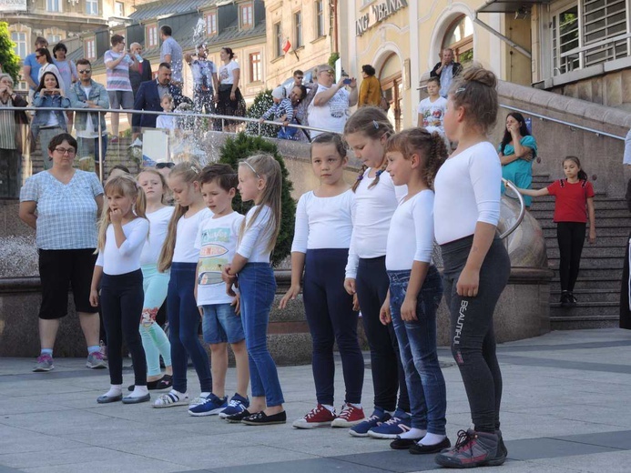 "Cała Polska tańczy dla JP2" - Bielsko-Biała 2018