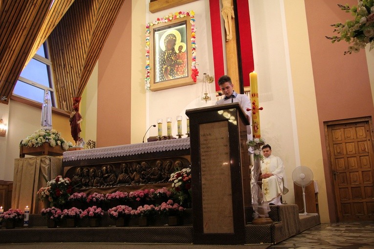 Nabożeństwo fatimskie w Bobrownikach