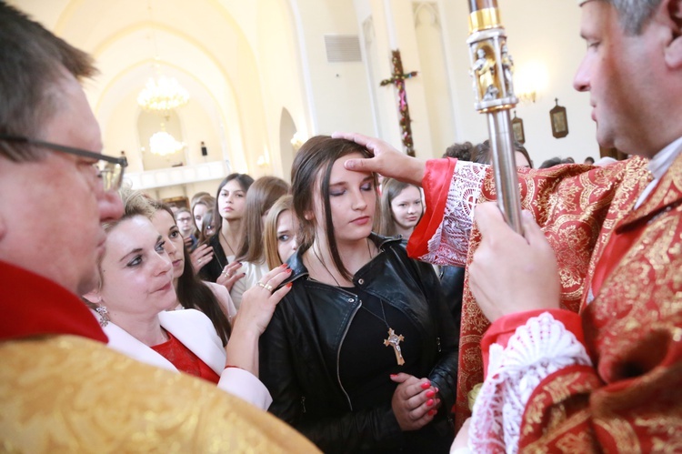 Bierzmowanie w Stróżach