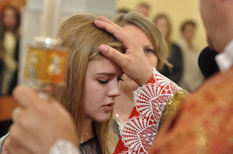 Bierzmowanie w Dębicy-Latoszynie