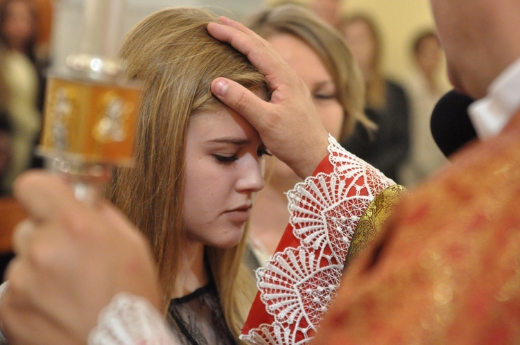 Bierzmowanie w Dębicy-Latoszynie