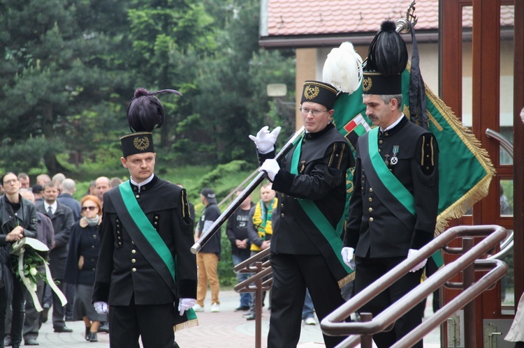 Pogrzeb górnika z "Zofiówki"