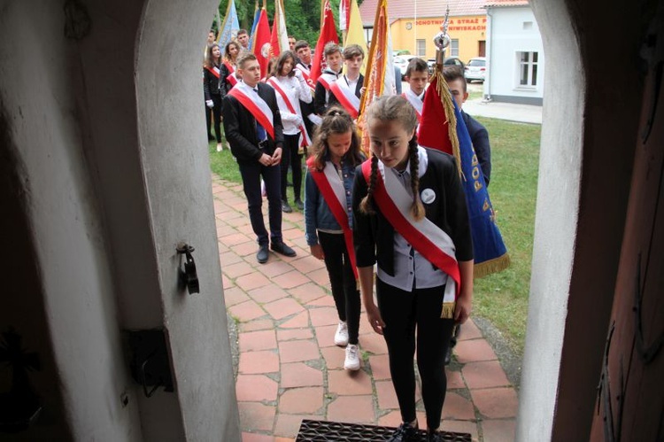 Diecezjalny Zjazd Rodziny Szkół im. Jana Pawła II w Niwiskach