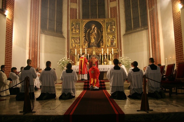 Wigilia Zesłania Ducha Świętego tradycyjnie