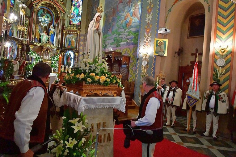 Pani Fatimska na ulicach Zakopanego