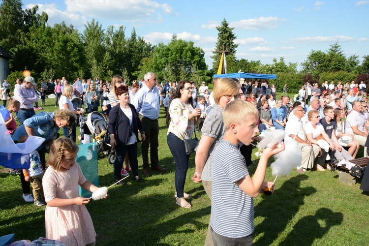 Dziecięcy Koncert Uwielbienia