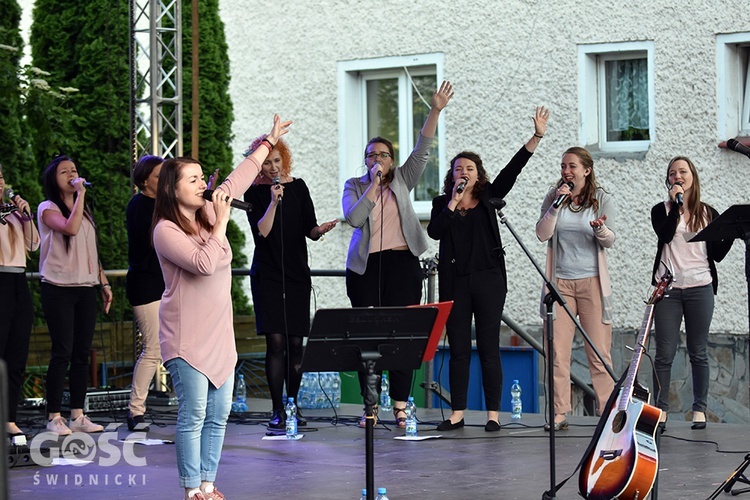 Festyn Rodzinny w parafii pw. Chrystusa Króla w Dzierżoniowie