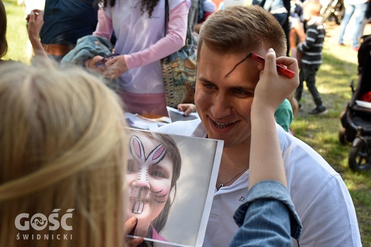 Festyn Rodzinny w parafii pw. Chrystusa Króla w Dzierżoniowie
