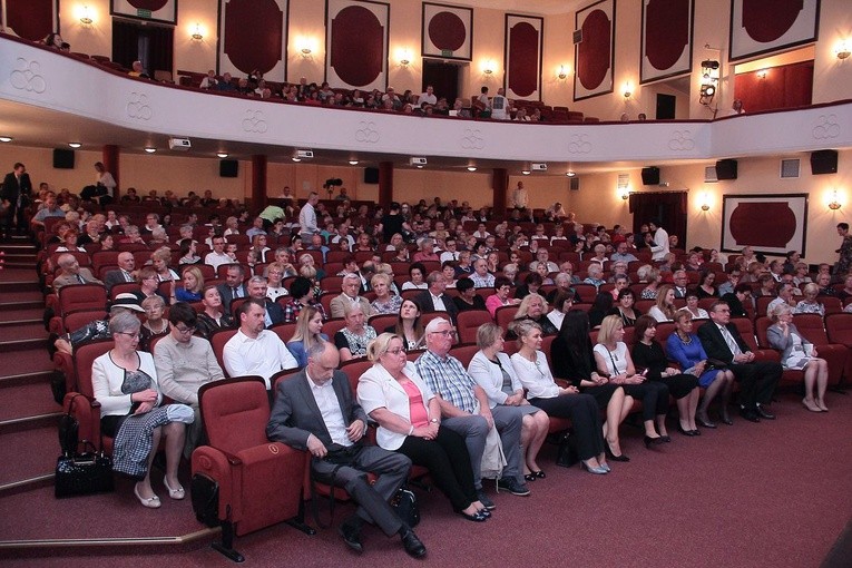 Opera na rzecz hospicjum w Pile
