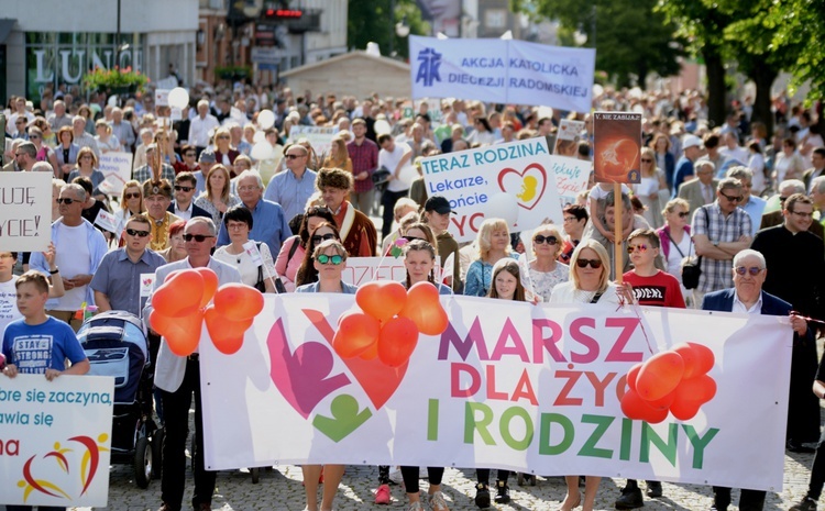 Centrum Radomia opanowali obrońcy życia