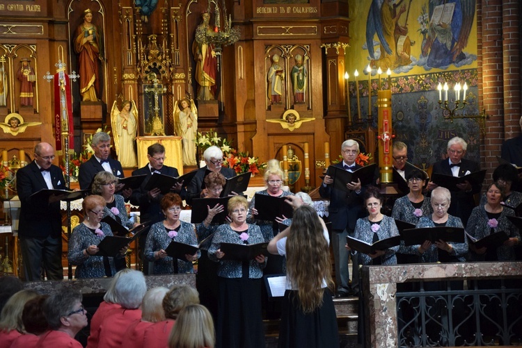 Koncert pieśni maryjnych