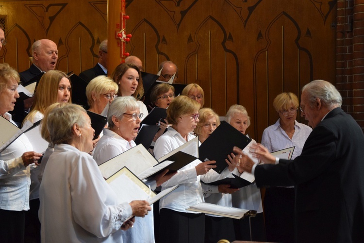 Koncert pieśni maryjnych