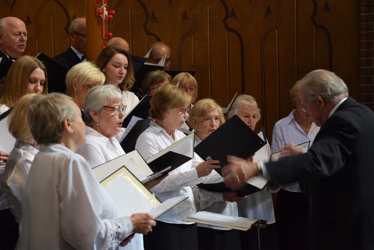 Koncert pieśni maryjnych