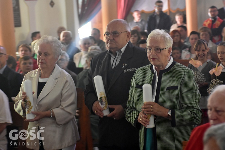 Konsekracja kościoła pw. św. Maksymiliana Marii Kolbego w Wałbrzychu