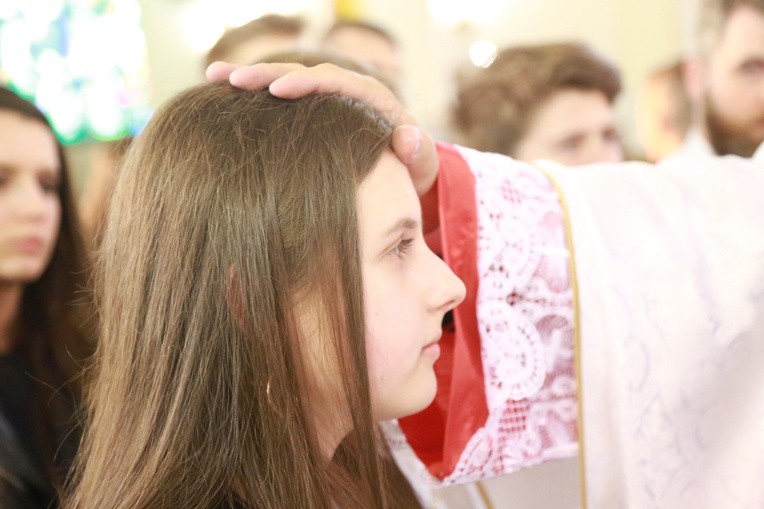 Bierzmowanie u MB Anielskiej w Dębicy