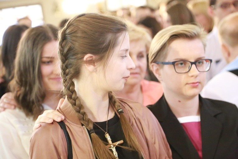 Bierzmowanie u MB Anielskiej w Dębicy