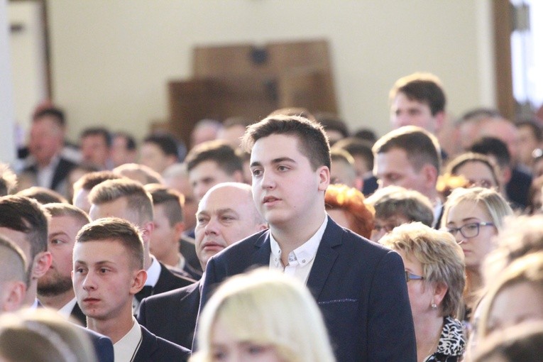 Bierzmowanie u MB Anielskiej w Dębicy