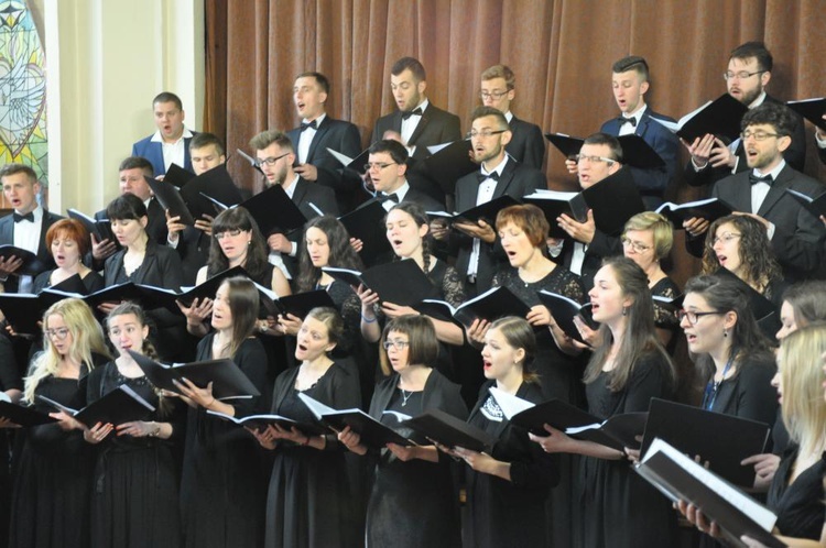 Schola Cantorum Opoliensis na festiwalu chóralnym w Sopocie