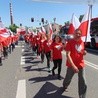 Grupa ze Zduńskiej Dąbrowy przed wejściem na szczyt jasnogórski